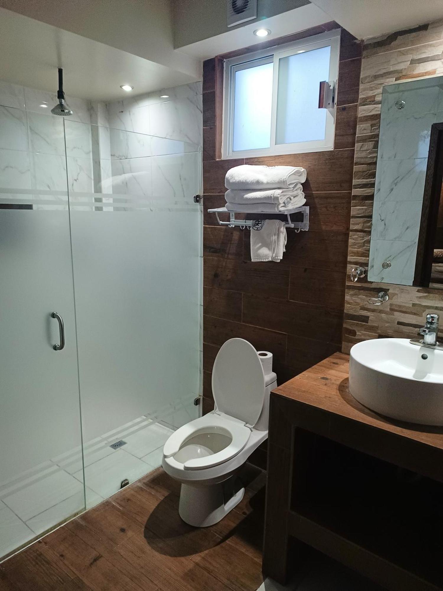 Hotel Baeza Делисиас Екстериор снимка