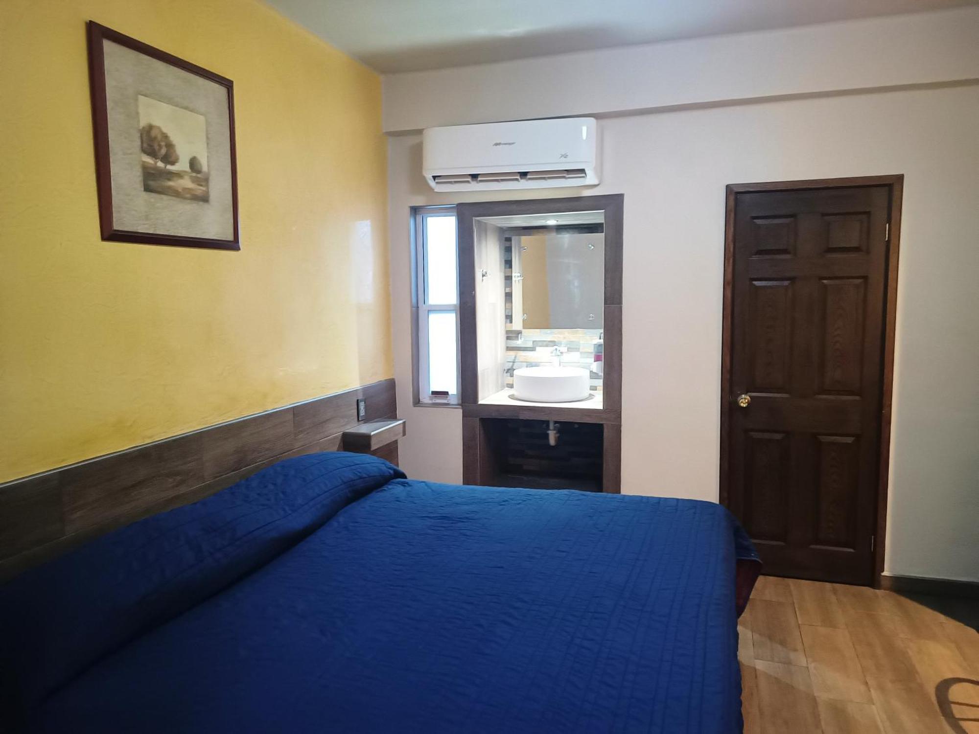 Hotel Baeza Делисиас Екстериор снимка